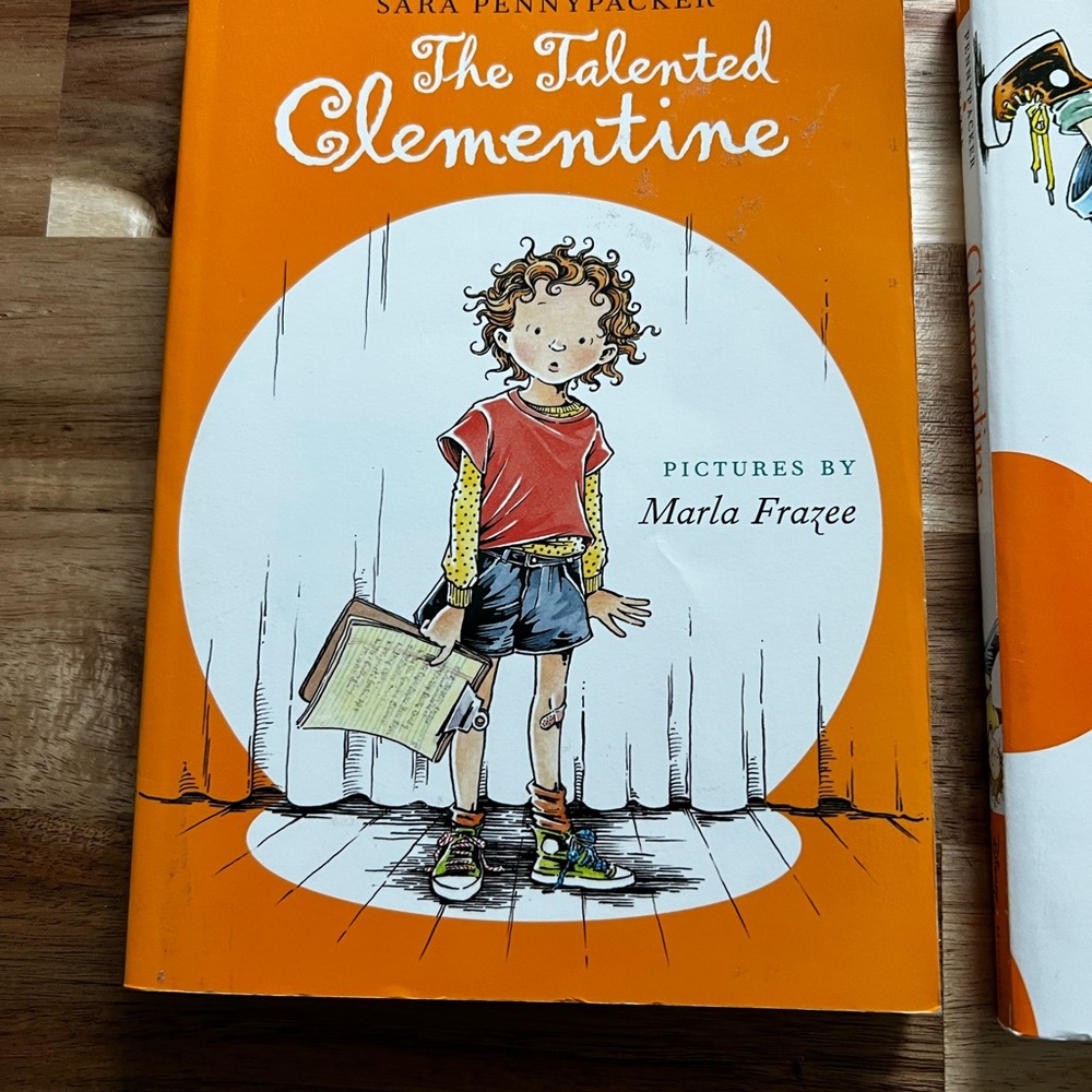 Clementine and The Talented Clementine chapter books‎ - Picture 2 of 6